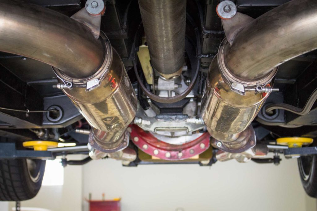 custom exhaust on classic dodge challenger