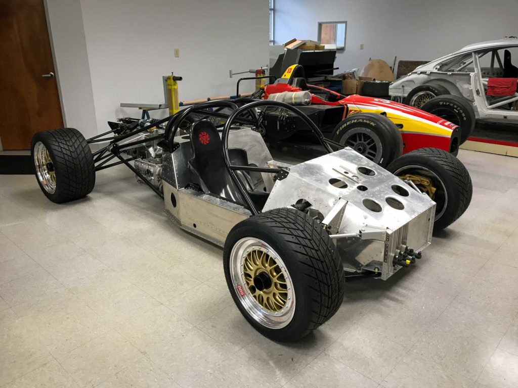 porsche 962 chassis